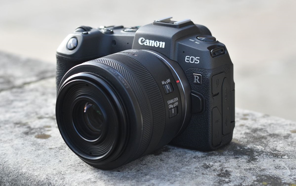 best canon camera for video under 1000